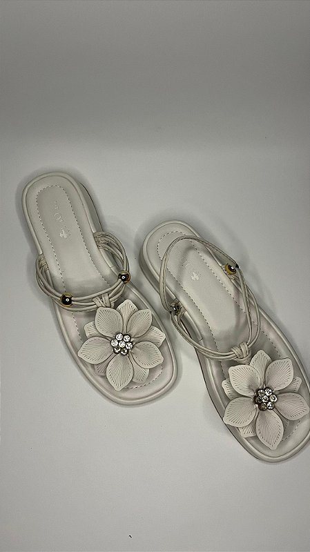 Sandália feminina flatform off white com detalhe de flor