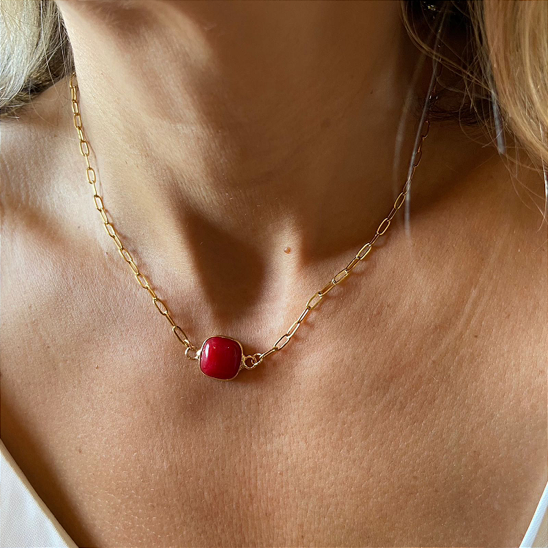 Gargantilha de Jade vermelha