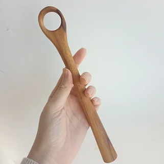 Misturador de massa em madeira