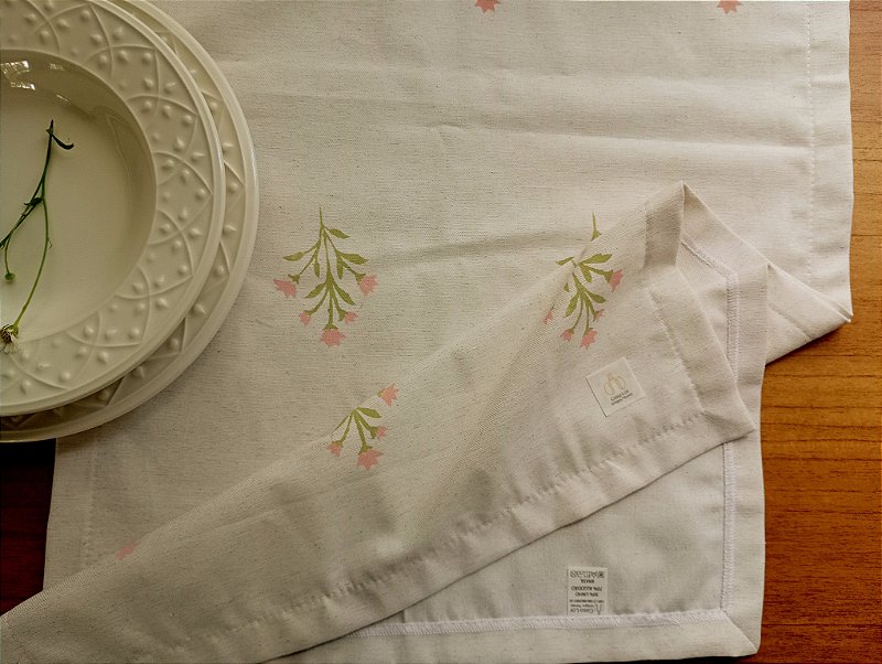 Caminho de mesa floral buti