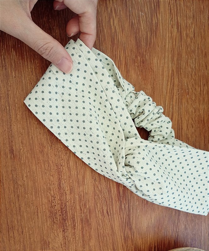 Faixa para cabelo poá cinza