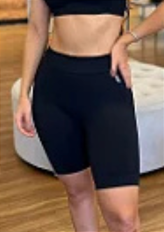 Bermuda Lupo Max Preto