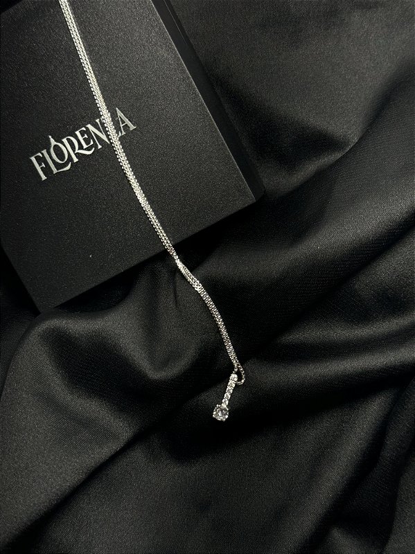 Colar Fio Cravejado com Ponto de Luz