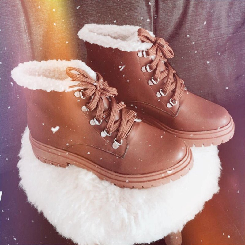 bota feminina peluciada