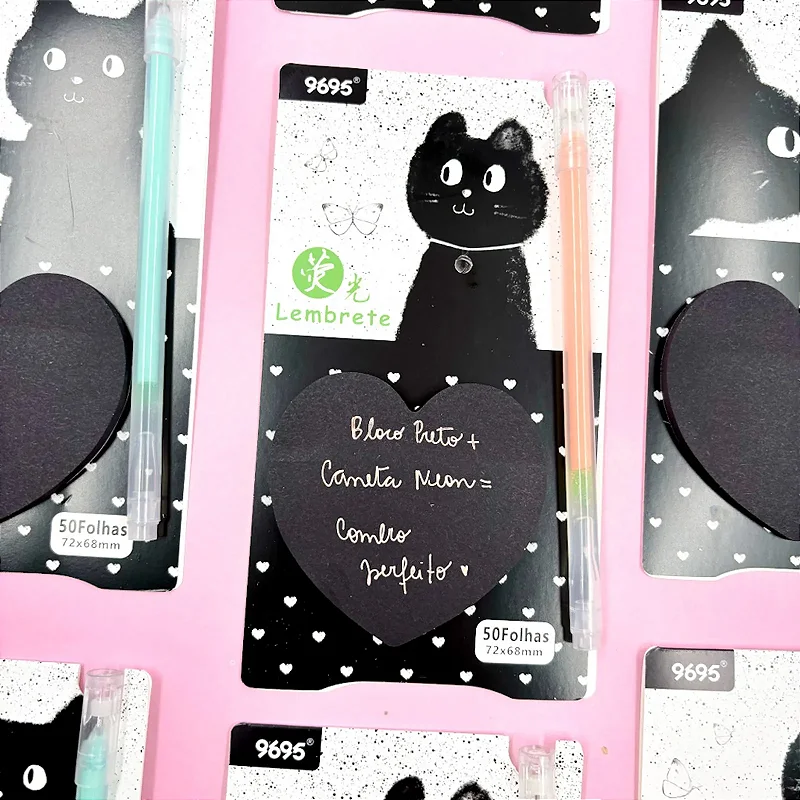 Bloco Adesivado Coração + Caneta Gel Neon Gatinho