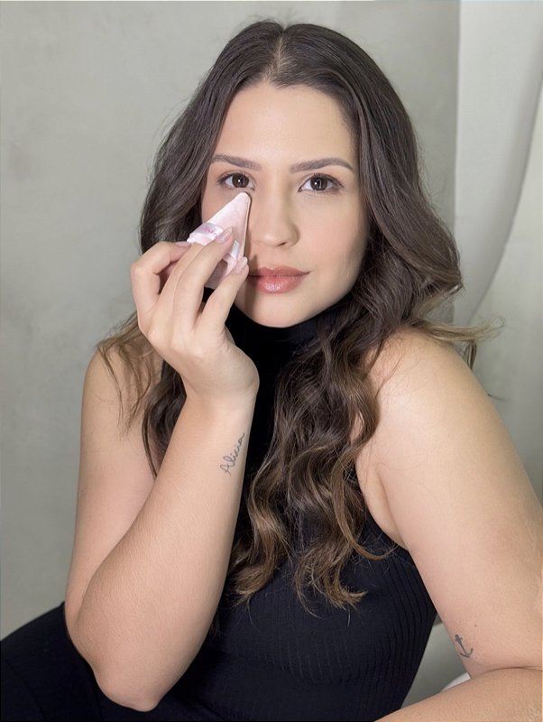 Mini Esponjinha de Veludo Le Makes com bolso