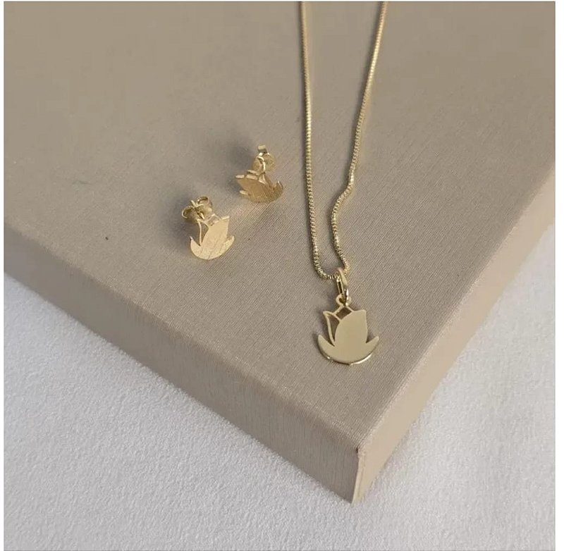 Conjunto Delicado Flor