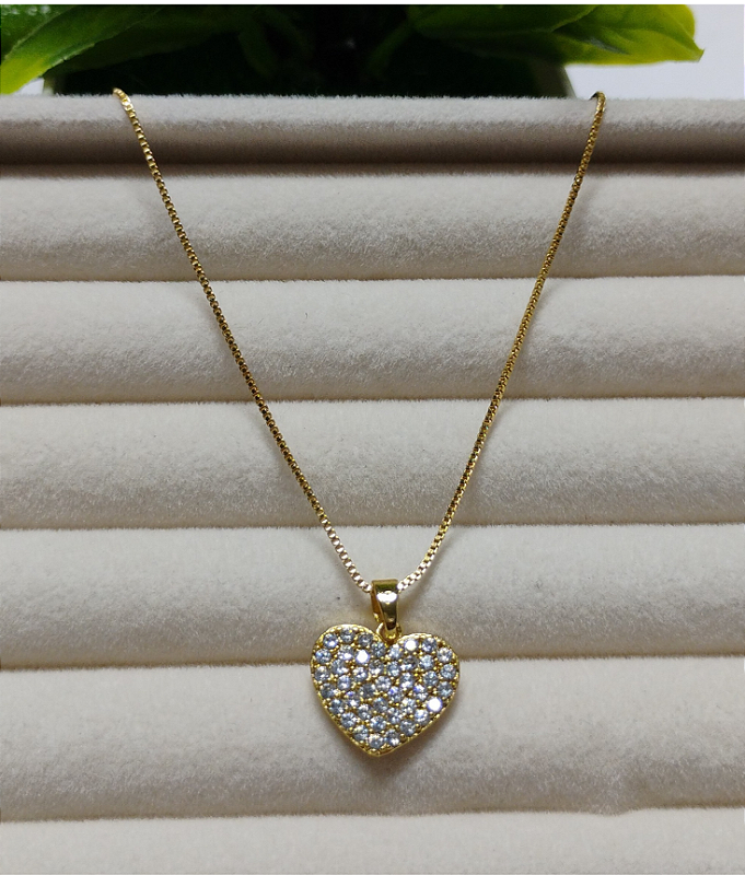 Colar Coração Cravejado em Zircônia Dourado