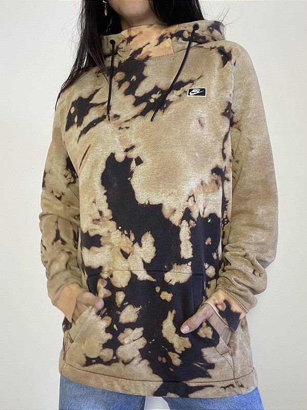 Hoodie Nike Tie Dye Marrom e Preto – Customizado