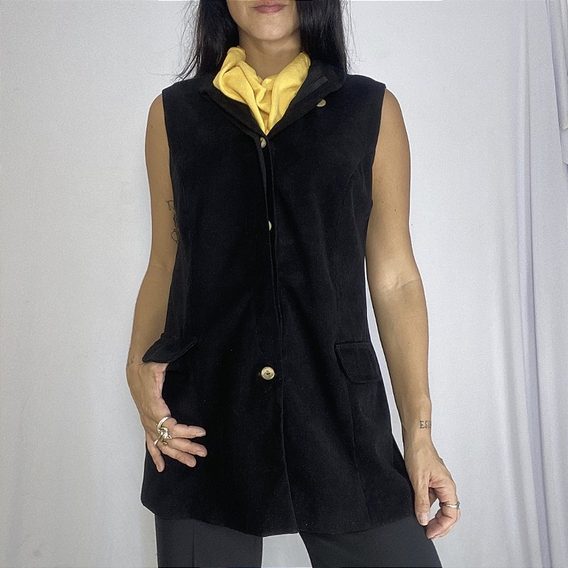 Colete Vintage Mademoiselle em Veludo Preto