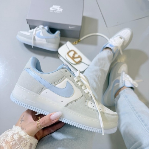 Nike Dunk Low Light Bone