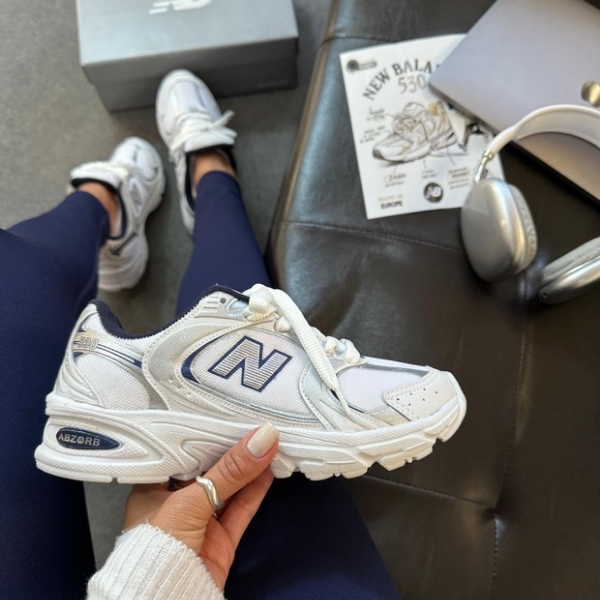 Tênis New Balance 530 Premium – Conforto, Estilo e Exclusividade!