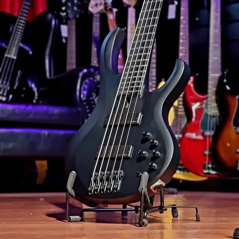 BTB625EX アイバニーズ5弦ベース Baixo 5 Cordas Ativo Ibanez BTB625EX Iron Label Black Flat