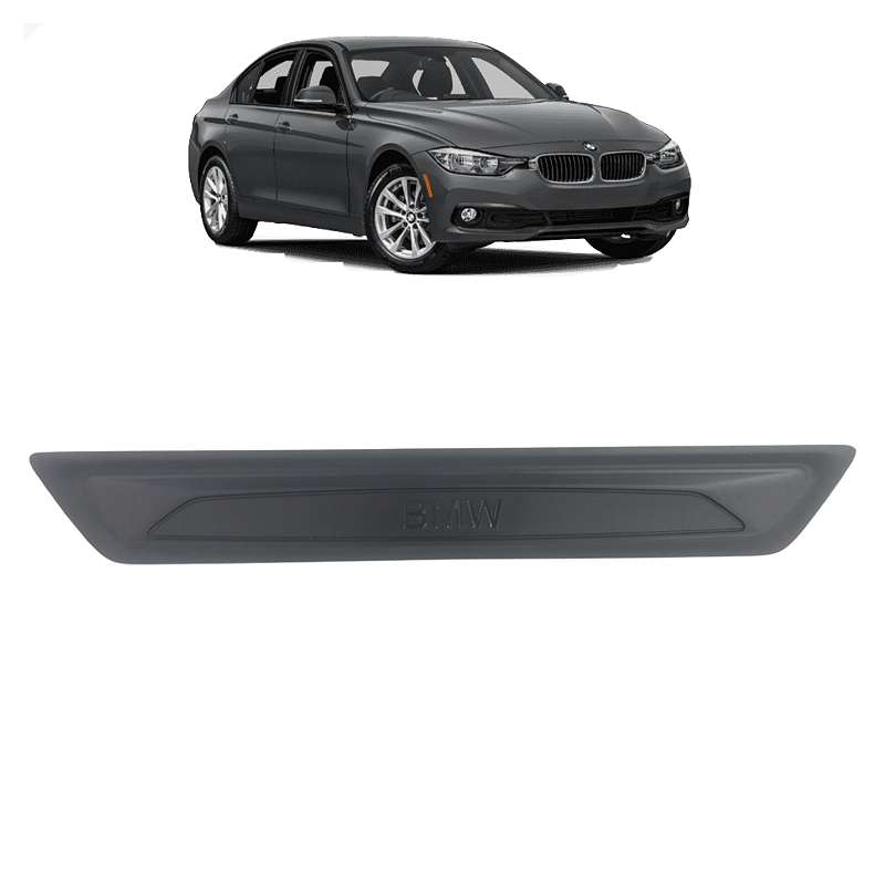 Acabamento Soleira Dianteira Direita BMW 320i 2012 a 2018
