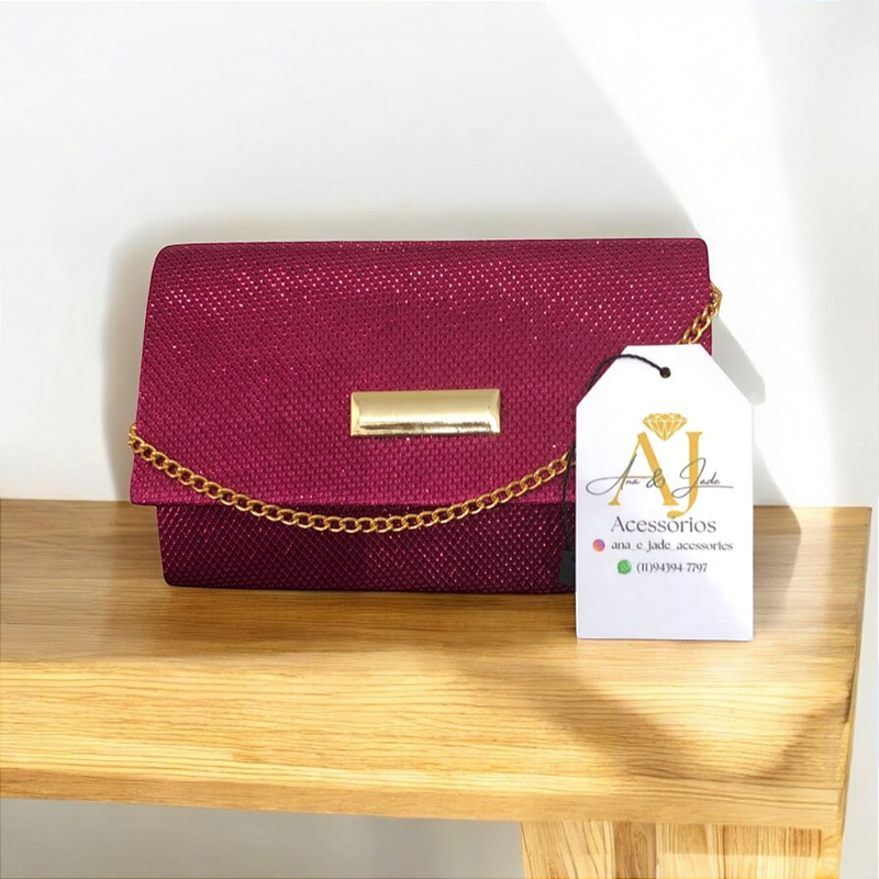 Bolsa Balada Preta com Corrente Dourada