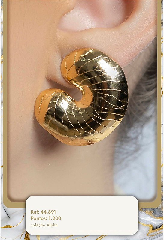 Brinco clássico caracol dourado