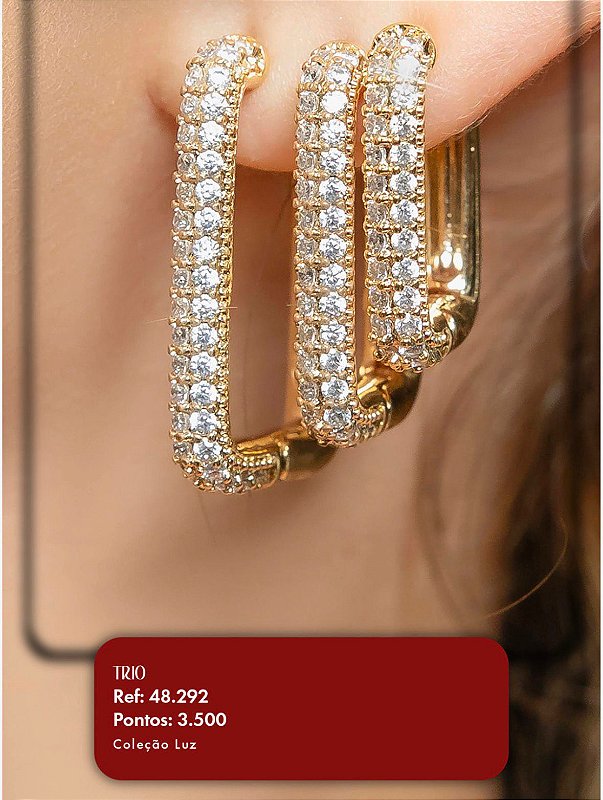 Trio de brincos quadrados dourado com pedraria