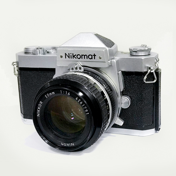 最終決算 - 50mm + Ftn Nikomat Fotográfica Máquina f/1:1.4 EKOBAN - フィルムカメラ