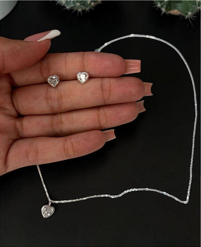 CONJUNTO COLAR E BRINCO DE CORAÇÃO FEMININO EM PRATA 925