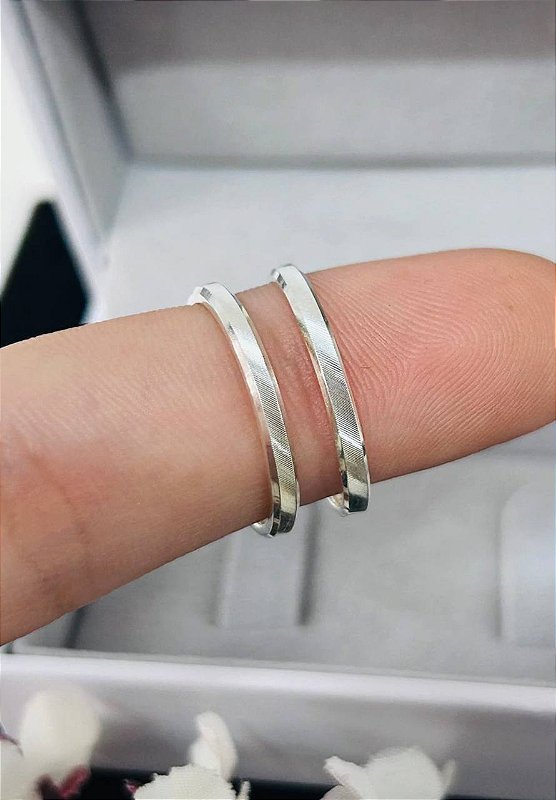 Aliança Suprema italiana 2mm em Prata 950