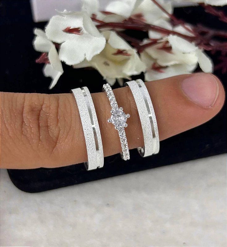 Aliança Fosqueada Premium 5mm Com Solitário Cravejado em Prata 950