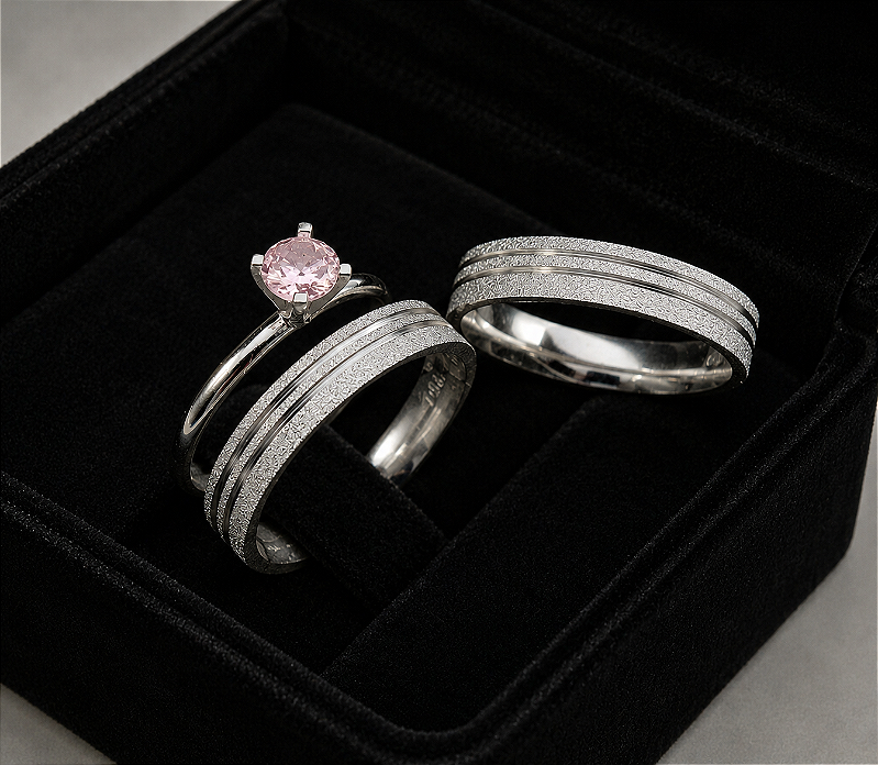 Aliança com Pedra Rosa Claro 3mm com Solitário Cravejado em Prata 950