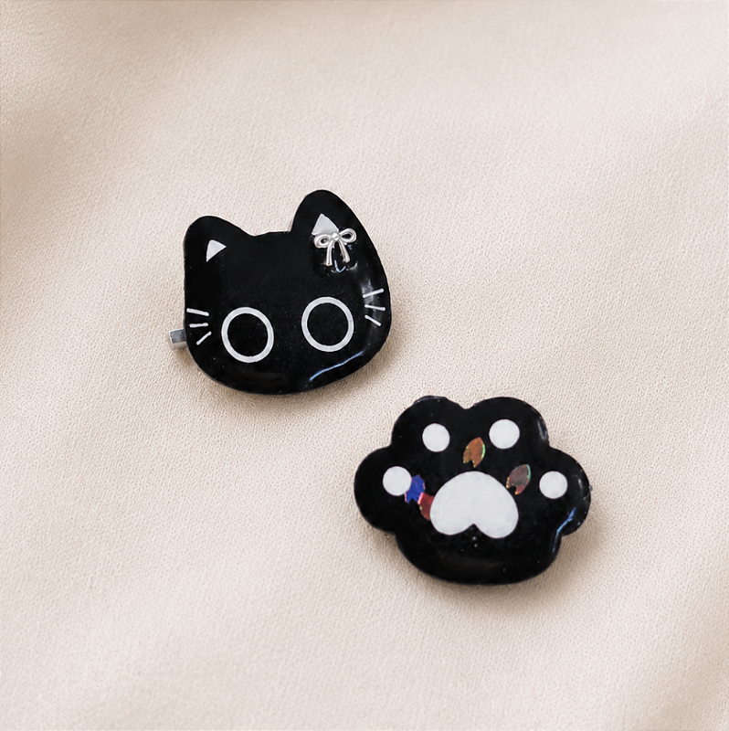 Broches Artesanais CuteCat Omamori Charms Gato e Patinha