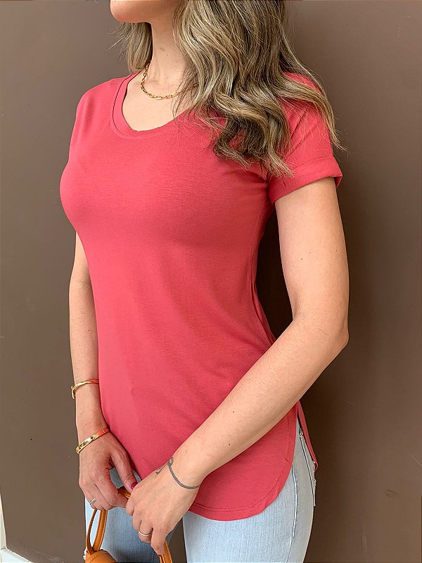 T-shirt Alongada Feminina - Luttiê - Loja Online Multimarcas.