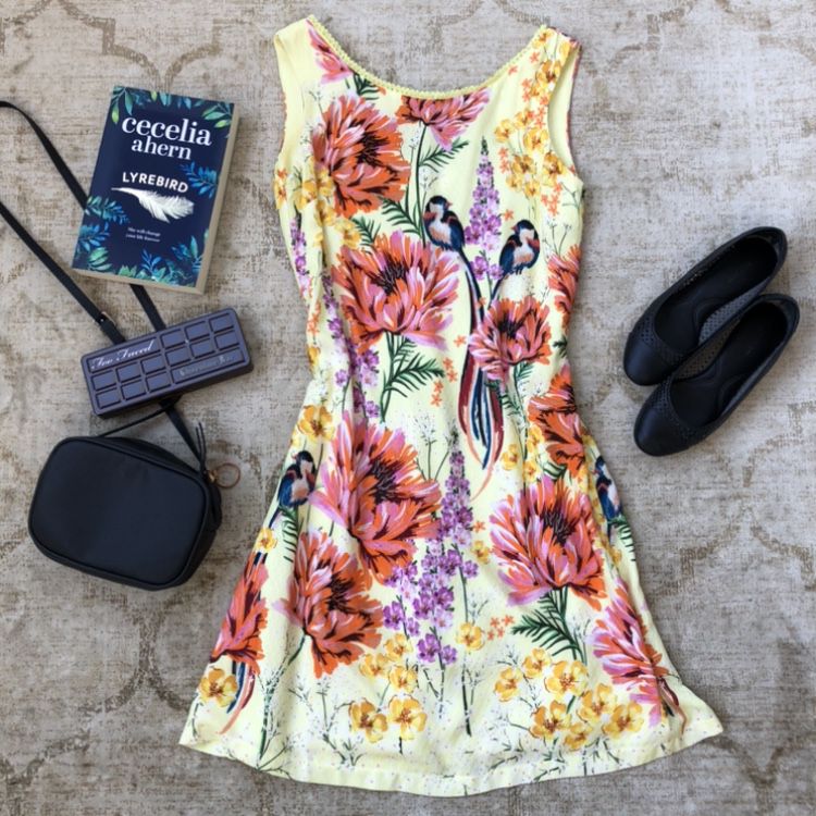 vestido estampado barrado