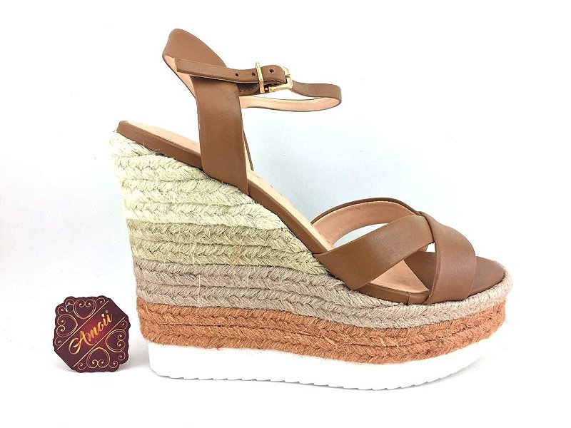 sandalia carrano caramelo