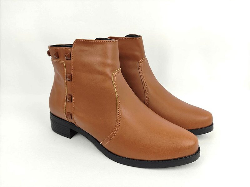 Bota cano hotsell curto com pedraria