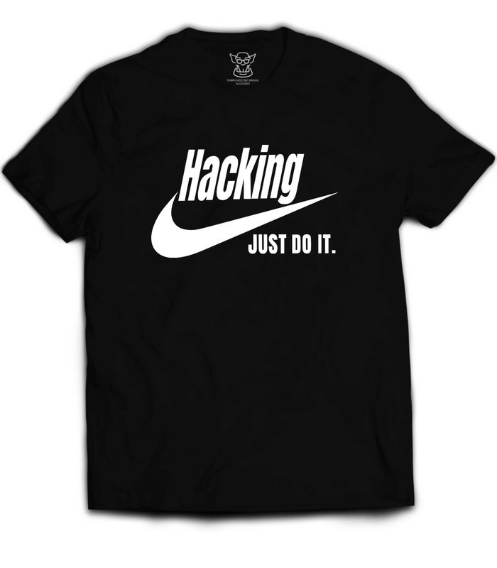 Camiseta Preta faz referência a famosa marca nike, mas no melhor estilo hacking!