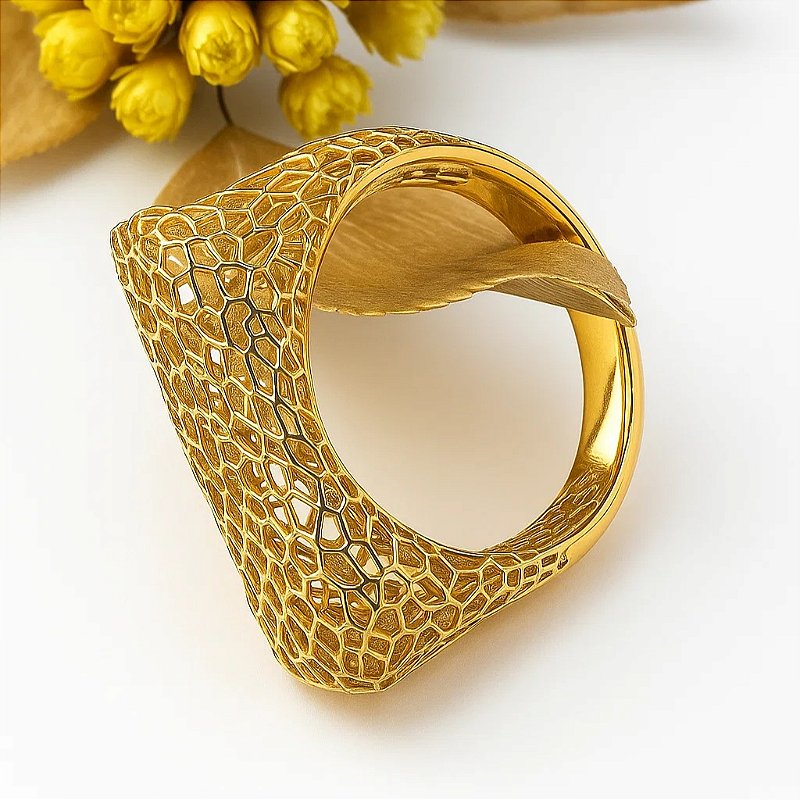 Anel retangular aramado folheado a ouro 18k