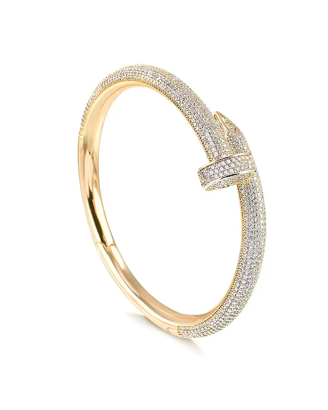 Bracelete com Design prego com zircônias Folheado em ouro 18k