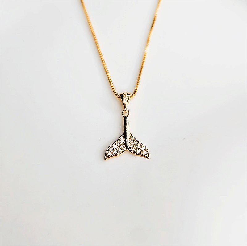 Colar com Pingente com Zircônias Folheado a Ouro 18k