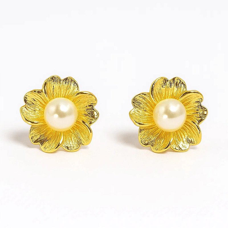 Brinco Flor com Pérola Banhado a Ouro 18k