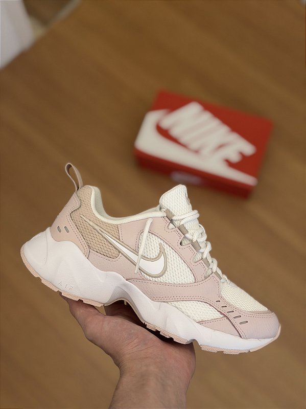 NIKE AIR HEIGHTS - Corre de Rua