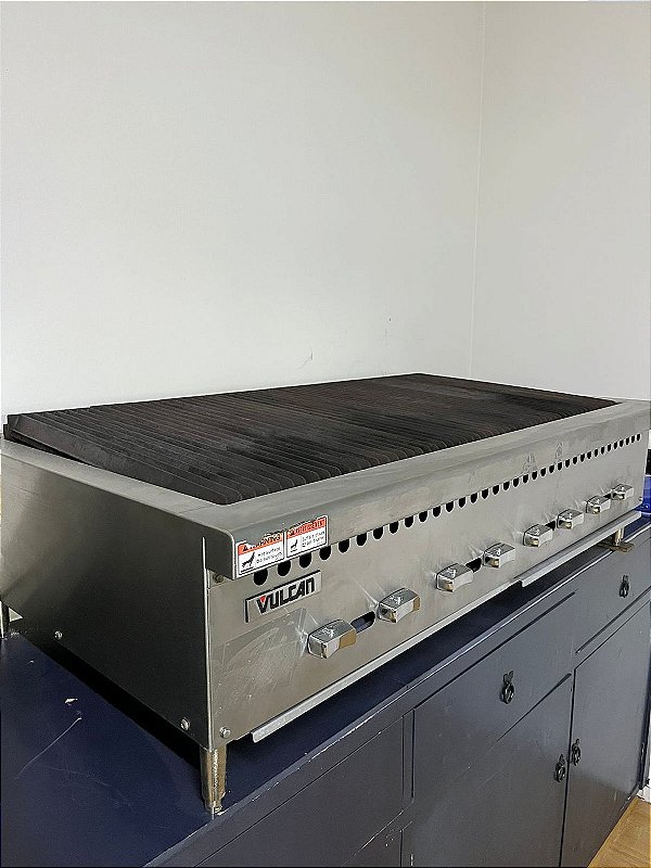 Churrasqueira Char Broiler a Gás 8 Queimadores GLP ou GN VCRB47 Hobart Vulcan