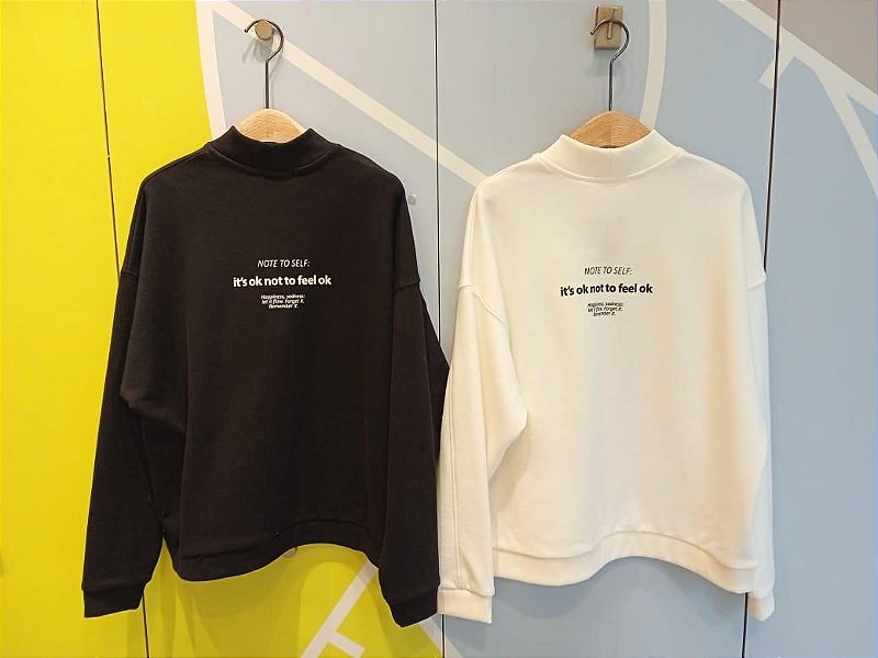 Blusa Moletom Gola Role.