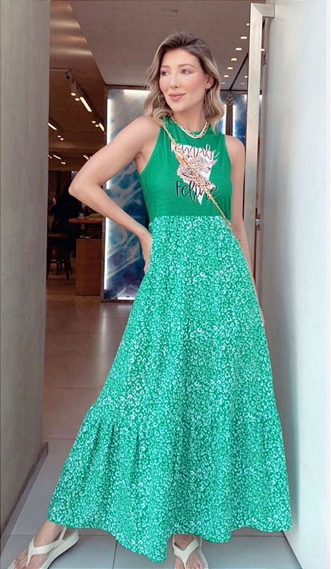 Vestido Longo Babados