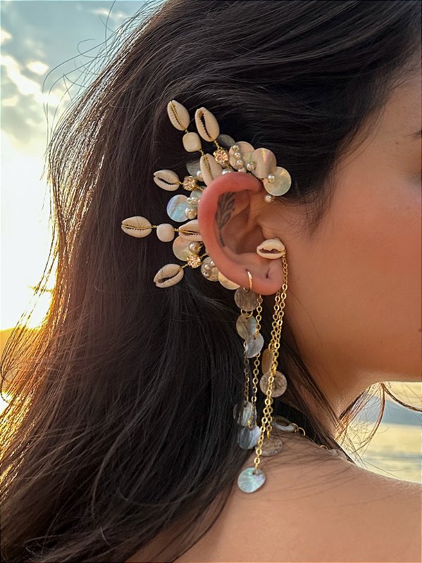 Acessórios de praia da G. Offer: ear cuff de búzios e colar de conchas naturais