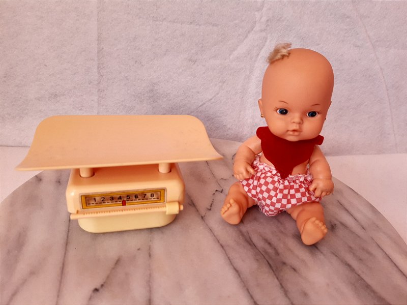 Anos 80, boneca Chuquinha da Estrela com balanca - Taffy Shop - Brechó de  brinquedos