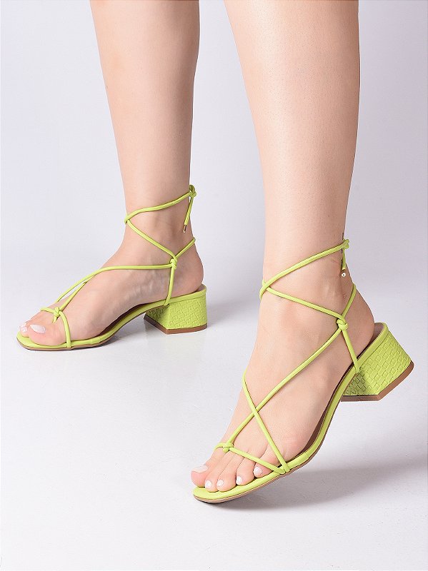 Sandália Verde Limão Tiras Salto Médio - Salook | Loja de Calçados  Femininos - Sandálias Femininas