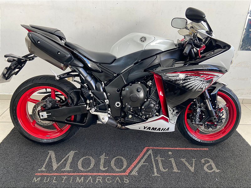 YAMAHA YZF R1 2013 - MOTOATIVA Multimarcas
