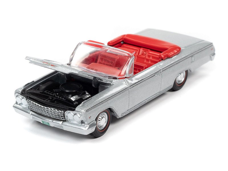 1/64 AUTO WORLD 1962 CHEVY IMPALA SS 409 CONVERSIVEL PRATA