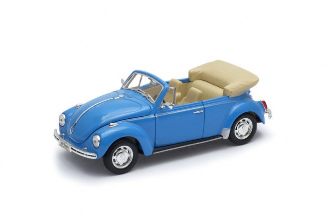 1/24 1971 VOLKSWAGEN FUSCA CONVERSIVEL AZUL CLARO