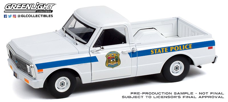 1/24 GREENLIGHT 1972 CHEVROLET C-10 DELAWARE POLICIA HOT PURSUIT