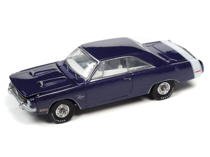 1/64 AUTO WORLD DODGE DART SWINGER PLUM CRAZY