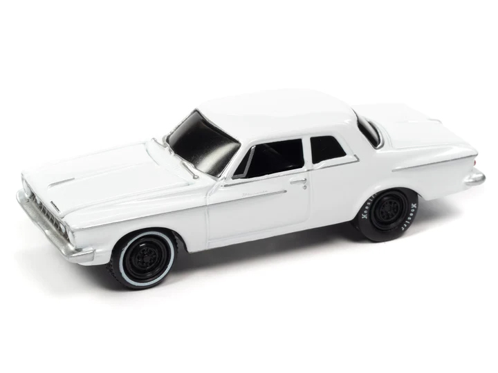 1/64 JOHNNY LIGHTNING 1962 PLYMOUTH SAVOY MAX WEDGE WHITE