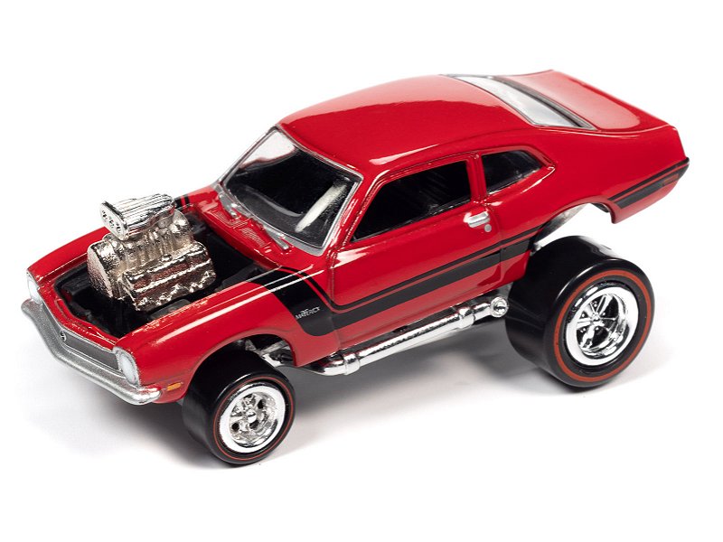 1/64 JOHNNY LIGHTNING 1972 FORD MAVERICK RED